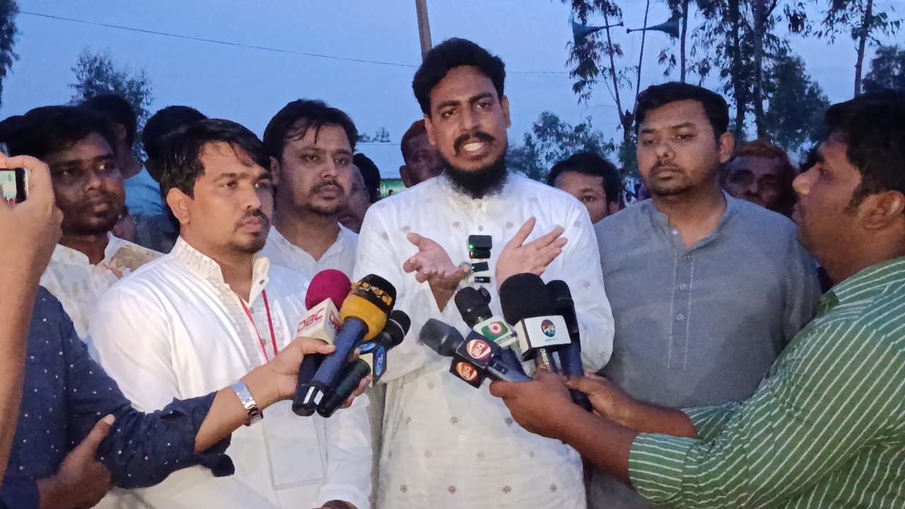 গণভোটের রায় না মানলে সংকট ঘনীভূত হবে: আখতার হোসেন